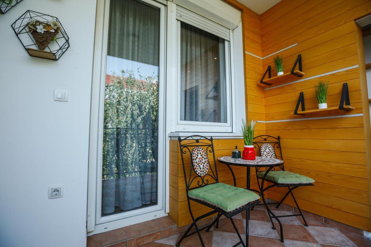 Green Duplex Újvidék Kültér fotó